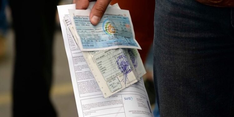 GOBIERNO ENVÍA VETO SUSTITUTIVO A PRÓRROGA DE PAGO DE PERMISOS DE CIRCULACIÓN