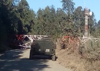 SUJETOS DERRIBAN CON EXPLOSIVOS TRES ANTENAS TELEFÓNICAS EN CONTULMO