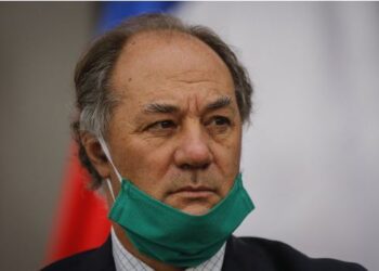 Cpc anuncia donación de 441 ventiladores mecánicos desde china: están guardados en la embajada