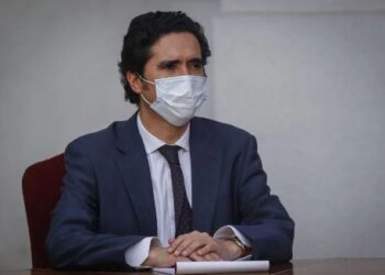 Nuevo seguro para trabajadores a honorarios significará un retención adicional en sus boletas