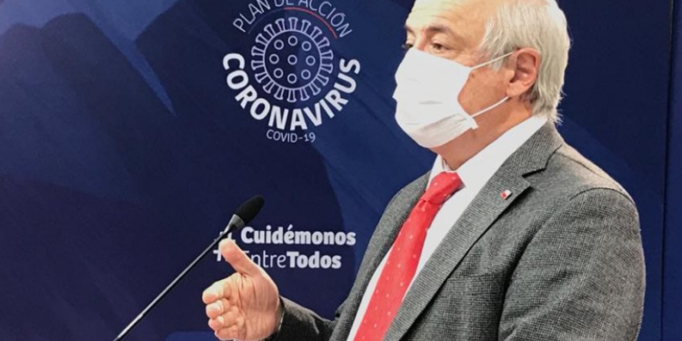 Autoridades de Salud entregan balance diario de #COVID_19 en nuestro país.