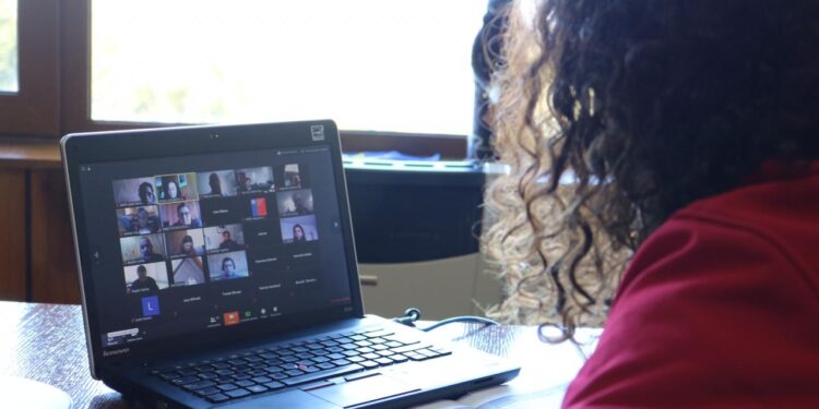 Seremi de desarrollo social y familia conformó mesa regional de grupos vulnerables