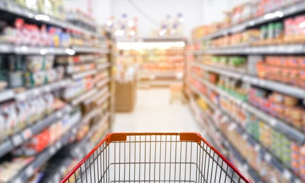 Gobierno presenta querella contra pareja con covid-19 que intentó ingresar a supermercado en Ñuñoa