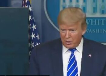 Médicos critican duramente a Trump tras sugerir «inyección de desinfectante» y «luz ultravioleta» para tratar el coronavirus