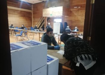 7 mil 500 cajas de alimentos a entregado el Municipio de Osorno a familias afectadas por la emergencia sanitaria.