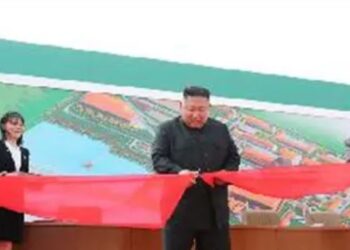 Primera aparición pública de líder norcoreano Kim Jong Un en casi 3 semanas