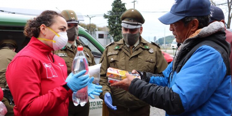 Seremi de desarrollo social y familia da inicio a ruta protege calle covid-19 la que operará 180 días en los lagos