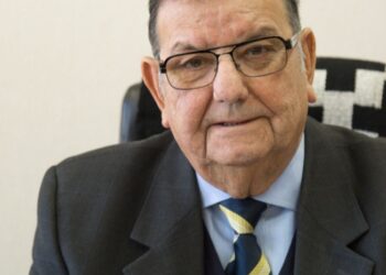 Vicepresidente del Senado inicia cuarentena por contraer covid-19