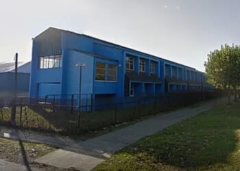 Con guías y apoyo a través de internet trabajan Escuelas Públicas de Osorno
