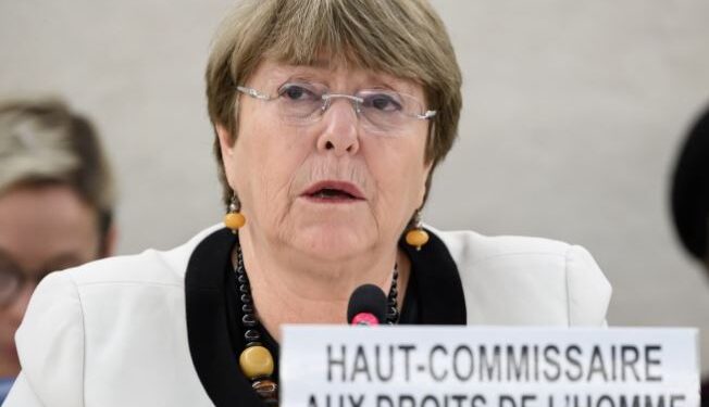 Bachelet: El coronavirus mostró que el sistema económico no funciona porque produce desigualdades