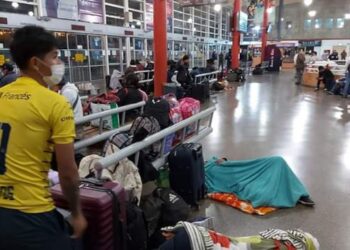 Repatriados 170 bolivianos que cumplieron cuarentena en Chile