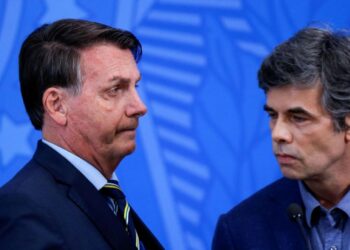 No alcanzó a durar un mes con Bolsonaro: ministro de Salud de Brasil renuncia en medio de la aceleración de la pandemia