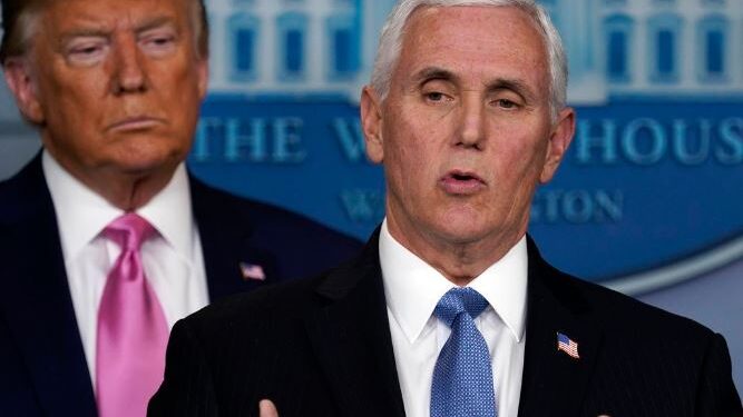 La Casa Blanca desmiente que el vicepresidente Pence esté en aislamiento como prevención por la covid-19
