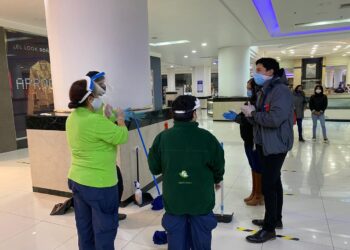Dirección del Trabajo fiscalizó malls en Puerto Montt, Puerto Varas y Castro a un día de su reapertura