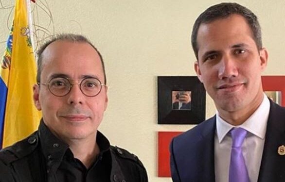 Asesor de Guaidó admitió que pagó 50.000 dólares por fallida incursión paramilitar a Venezuela