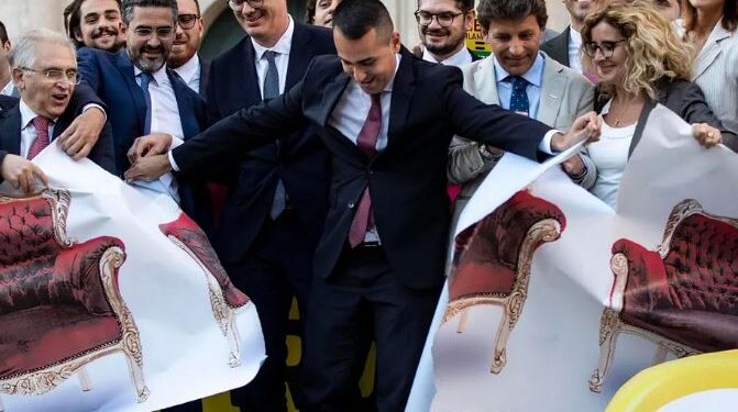 Tijeretazo en Italia: se eliminan 230 diputados y 115 senadores
