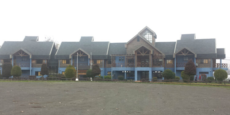 Habilitarán Hotel de la villa Olímpica de Osorno como residencia sanitaria
