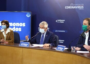 Ministro Enrique Paris encabeza balance diario Covid-19: 6.938 nuevos casos y 222 fallecidos