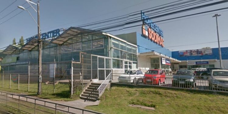 Trabajador de Sodimac Osorno es caso positivo de Covid-19: Fiscalizaron protocolos de prevención en sucursal