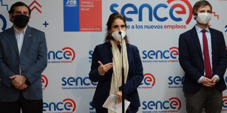 Sence y Coursera lanzan 50 mil becas de aprendizaje virtual