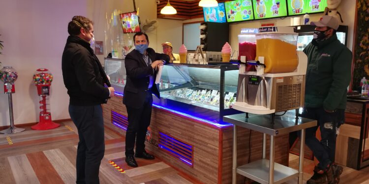 Autoridades de Economía y Hacienda de Los Lagos socializan Ley de Portabilidad Financiera con emprendimiento regional