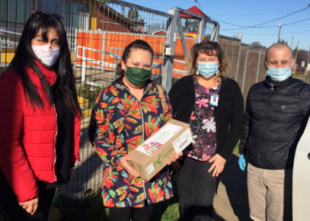 210 FAMILIAS DEL SECTOR DE OVEJERIA RECIBIERON DONACIÓN DE CAJAS CON HAMBURGUESAS DE LA EMPRESA PRIVADA FRIGOSORNO