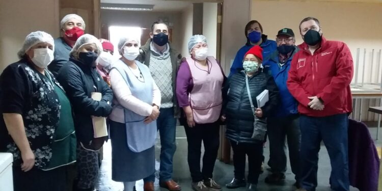 Seremi de Agricultura coordina ayuda para comedores solidarios