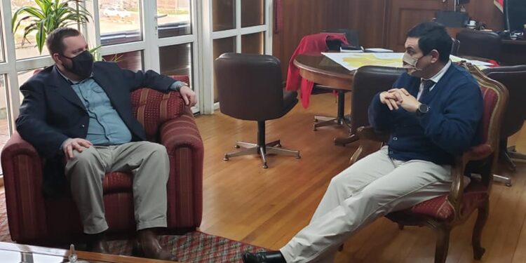 Nuevo seremi de Agricultura reiteró a Gobernador compromiso de trabajo a favor de la Provincia