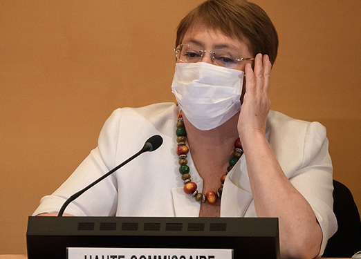 Bachelet denuncia abuso laboral en región minera de Venezuela: De recortes de sueldos a amputación de manos