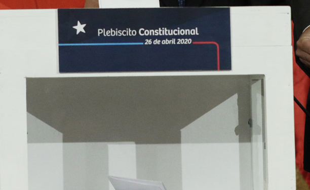 A tres meses de Plebiscito: Paris dice que «no es potestad» del Minsal decidir, pero ofrece apoyo al Servel