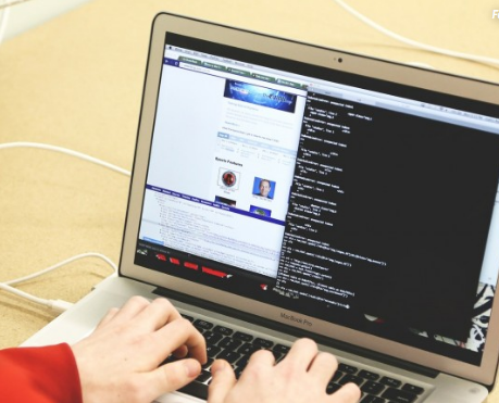Estados Unidos acusa a hackers chinos de robar datos sobre proyectos de vacuna contra el coronavirus