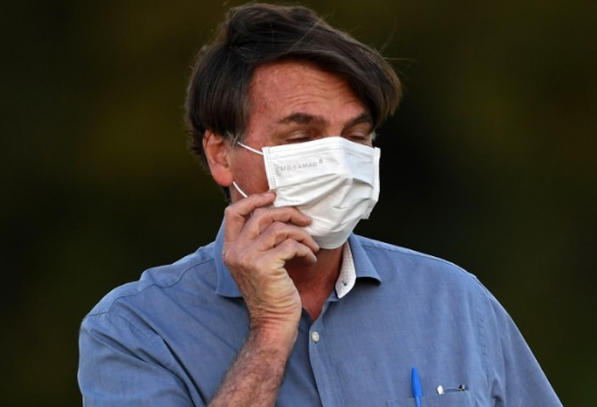 Neuróloga afirma que Jair Bolsonaro «engaña» a los brasileños al promover la hidroxicloroquina