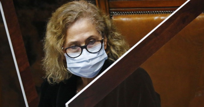 Oposición llama al Gobierno a no recurrir al TC ni vetar el proyecto de retiro de fondos AFP