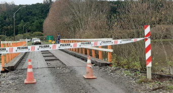 Puente Trumao 2 de San Pablo cierra por nuevo socavón en uno de sus accesos