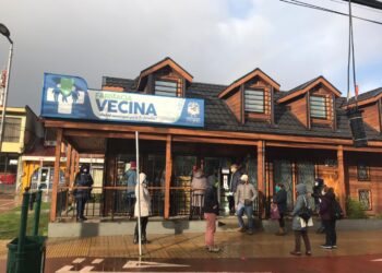 Farmacia vecina informa nuevos protocolos de atención tras últimos decretos sanitarios por covid 19