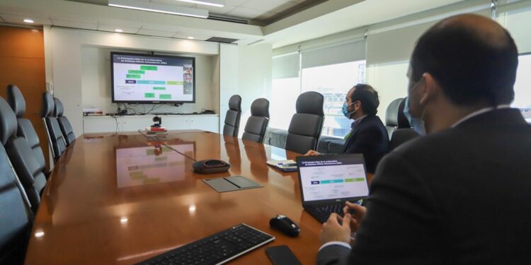 Subsecretario del Medio Ambiente define avances en gestión de residuos junto alcaldes de Chiloé