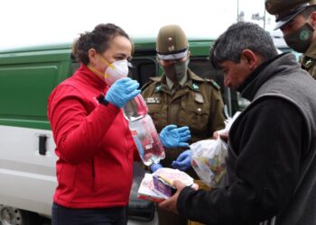 Ministerio de desarrollo social refuerza apoyo a personas en situación de calle para enfrentar bajas temperaturas en los Lagos