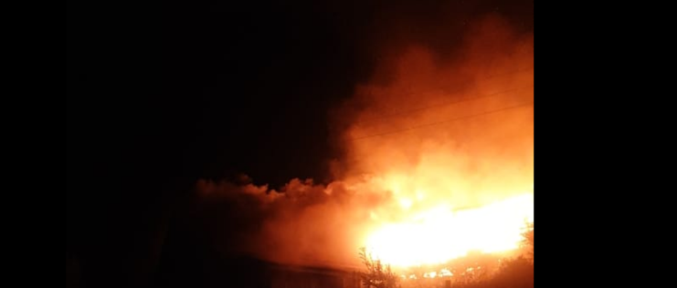 TRES ESTRUCTURAS DAÑADAS POR INCENDIO EN SAN JUAN DE LA COSTA
