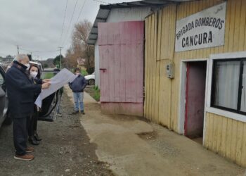 Municipio de Osorno diseñará proyecto para mejorar instalaciones de la brigada de bomberos en Cancura.