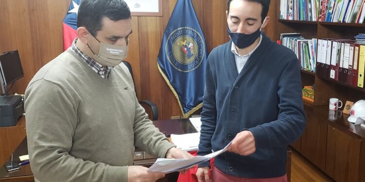 Autoridades llaman a postular a fondo concursable del Programa Mascota Protegida