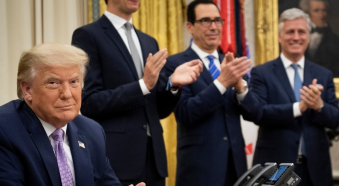 Trump anuncia «acuerdo de paz histórico» entre Israel y los Emiratos Árabes Unidos
