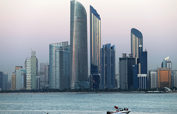 Los efectos políticos que tendrá para Emiratos Árabes Unidos el pacto con Israel