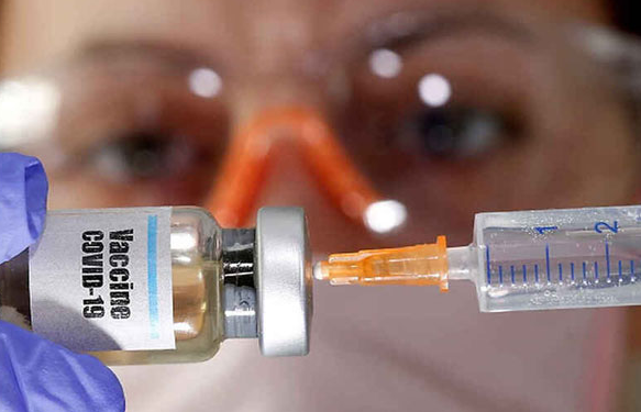 ¿Quiénes se deberían vacunar?: Expertos mencionan a niños y embarazadas además de los grupos identificados por el Minsal