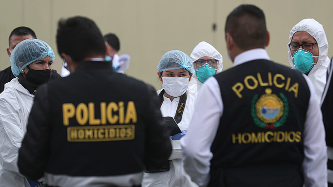 Confirman que 11 de los 13 muertos en fiesta clandestina en Perú estaban contagiados con covid-19