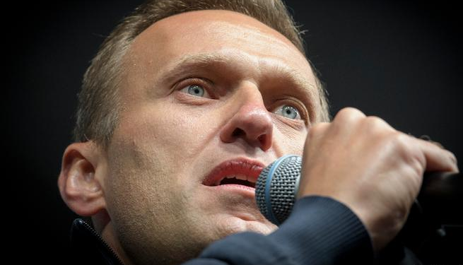 OTAN pide investigación «transparente» sobre posible envenenamiento de Navalny