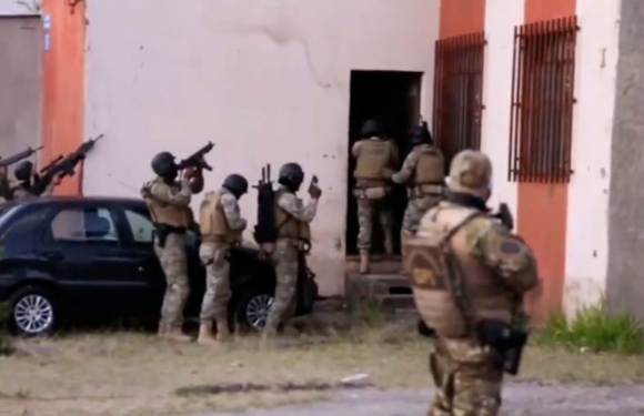 Megaoperativo sin precedentes en Brasil contra el grupo criminal PCC: más de 600 órdenes de arresto y allanamiento
