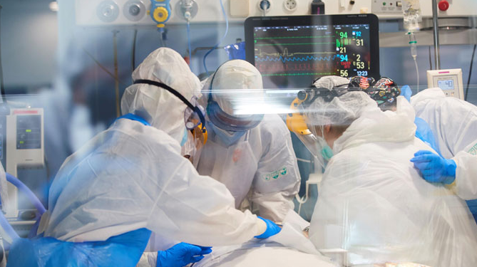 Médicos y especialistas de la RM viajan a Magallanes para reforzar combate de la pandemia ante de alza de casos