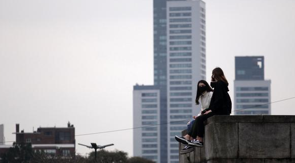 Acreedores de Argentina «complacidos» con acuerdo preliminar de canje de deuda