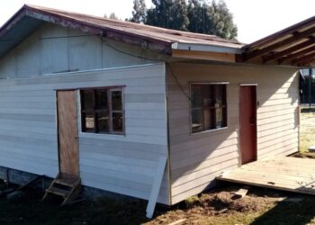 COMENZÓ INSTALACIÓN DE ADORNOS DIECIOCHEROS.