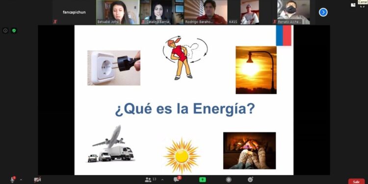 Capacitan virtualmente a familias de la región de Los Lagos para ahorrar energía en sus hogares